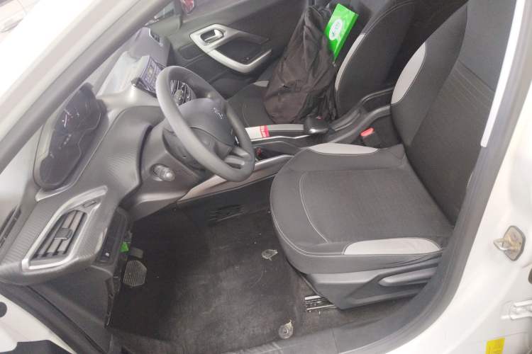 Used Peugeot 2008 2014 1.6L Automatic Trend Edition Left Front Seat