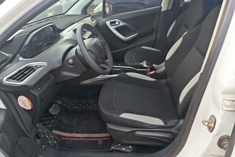 Used Peugeot 2008 2014 1.6L Automatic Trend Edition Left Front Seat