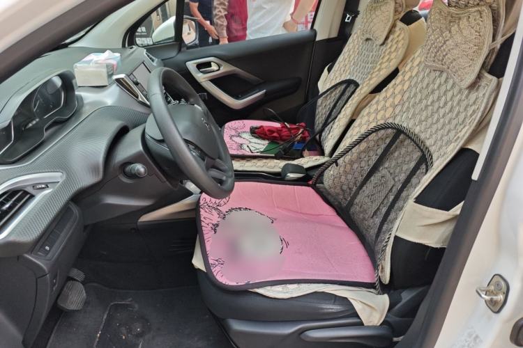 Used Peugeot 2008 2014 1.6L Automatic Fashion Edition Left Front Seat