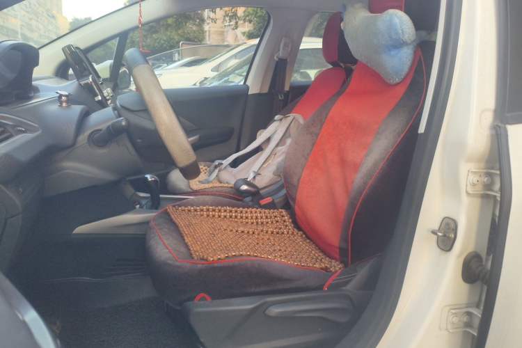 Used Peugeot 2008 2014 1.6L Automatic Trend Edition Left Front Seat