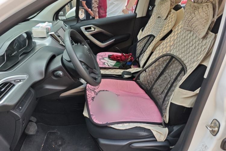 Used Peugeot 2008 2014 1.6L Automatic Fashion Edition Left Front Seat