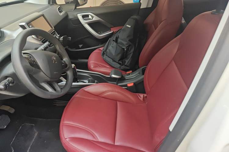 Used Peugeot 2008 2014 1.6L Automatic Fashion Edition Left Front Seat