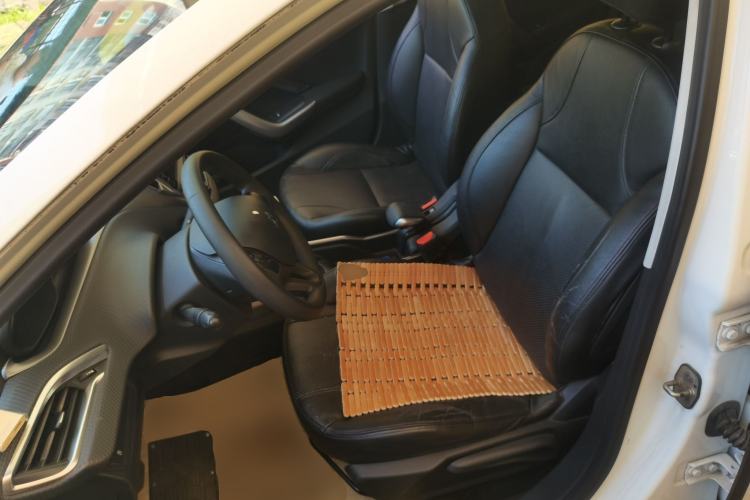 Used Peugeot 2008 2014 1.6L Automatic Fashion Edition Left Front Seat