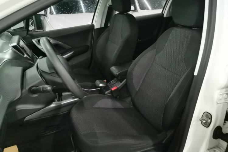 Used Peugeot 2008 2014 1.6L Automatic Fashion Edition Left Front Seat
