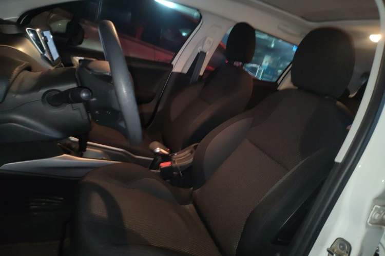 Used Peugeot 2008 2014 1.6L Automatic Fashion Edition Left Front Seat