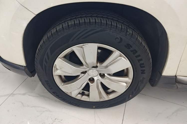 Used Peugeot 2008 2014 1.6L Automatic Fashion Edition Left Front Wheel Hub