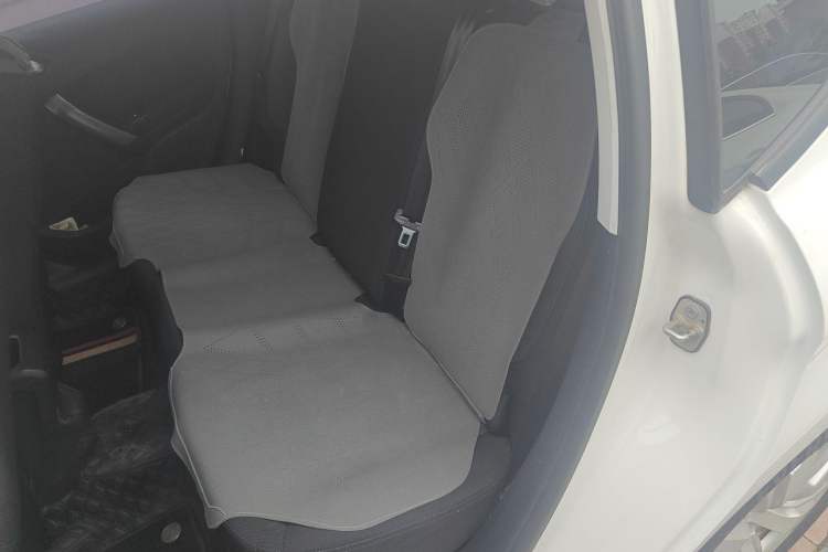 Used Peugeot 2008 2014 1.6L Automatic Excellence Edition Left Rear Seat