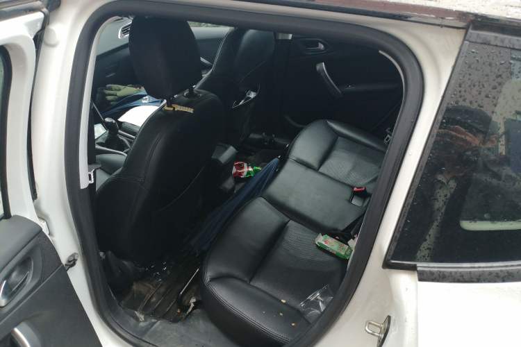 Used Peugeot 2008 2014 1.6L Manual Trend Edition Left Rear Seat