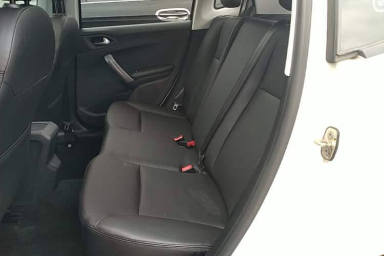Used Peugeot 2008 2014 1.6L Automatic Fashion Edition Left Rear Seat
