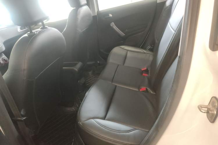 Used Peugeot 2008 2014 1.6L Manual Trend Edition Left Rear Seat