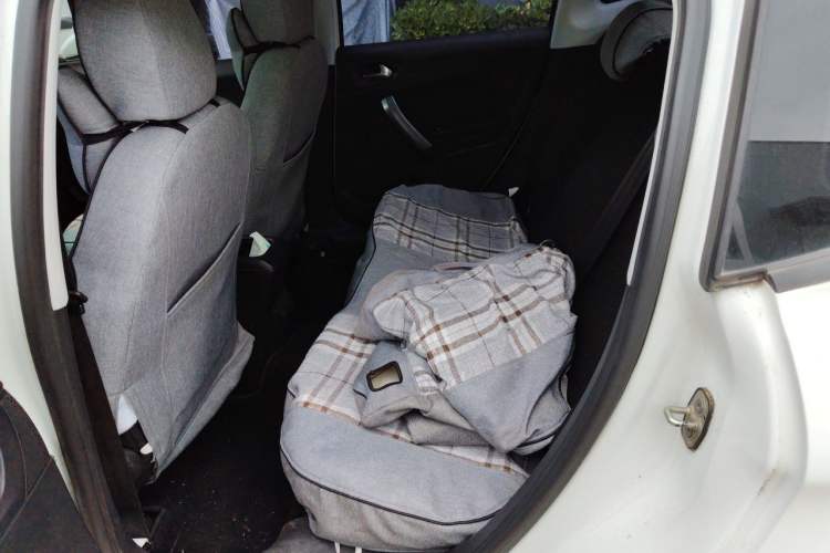 Used Peugeot 2008 2014 1.6L Automatic Fashion Edition Left Rear Seat