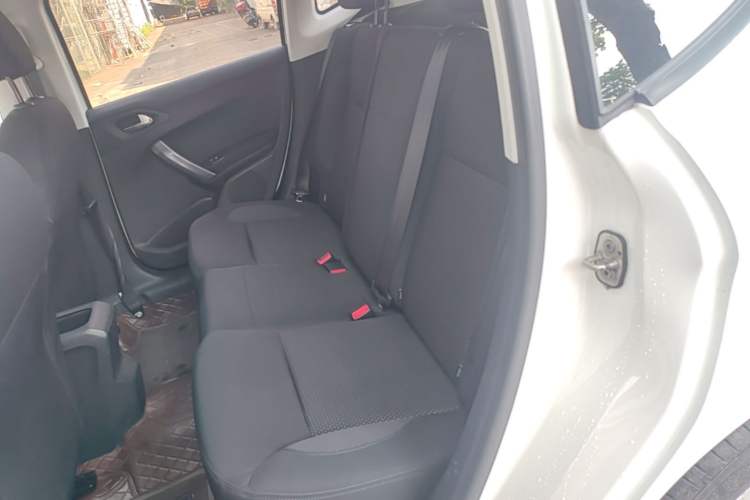 Used Peugeot 2008 2014 1.6L Automatic Fashion Edition Left Rear Seat