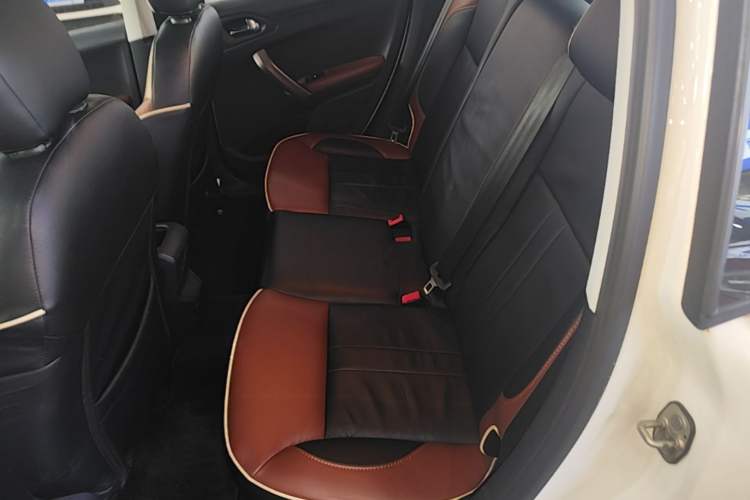 Used Peugeot 2008 2014 1.6L Automatic Fashion Edition Left Rear Seat