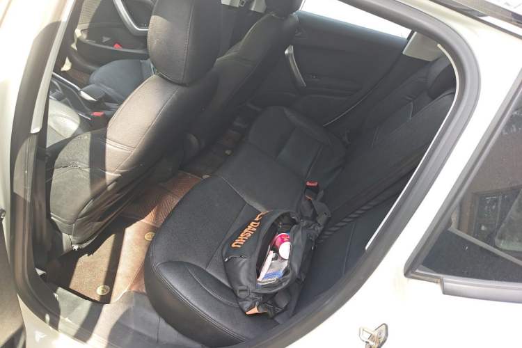 Used Peugeot 2008 2014 1.6L Automatic Fashion Edition Left Rear Seat