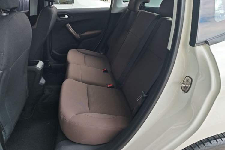 Used Peugeot 2008 2014 1.6L Automatic Fashion Edition Left Rear Seat