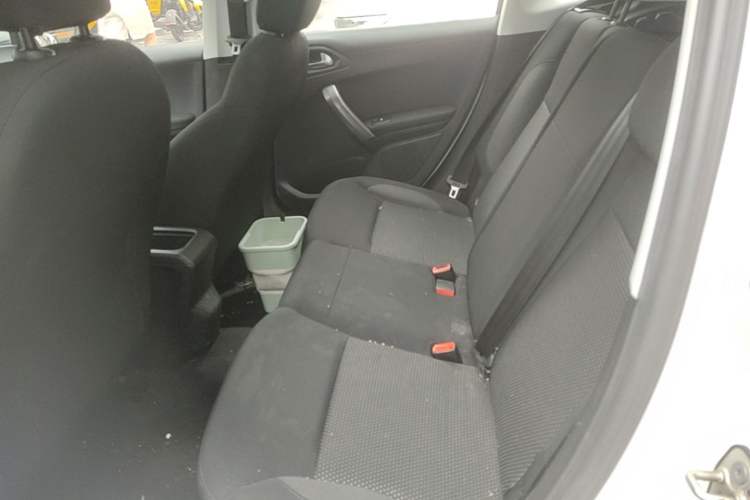 Used Peugeot 2008 2014 1.6L Automatic Fashion Edition Left Rear Seat