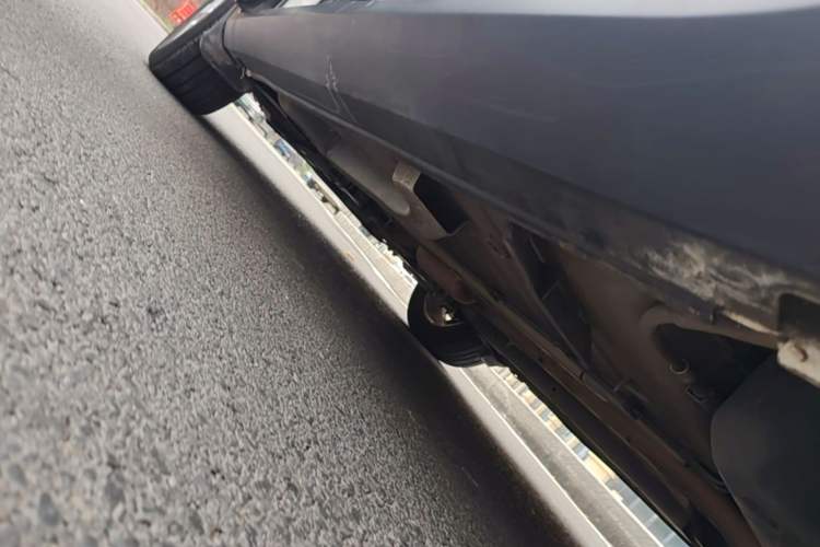 Used Peugeot 2008 2014 1.6L Automatic Fashion Edition Left Side Sill