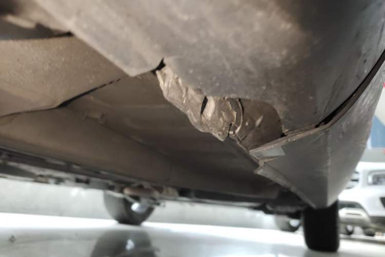 Used Peugeot 2008 2014 1.6L Automatic Navigation Edition Left Side Sill