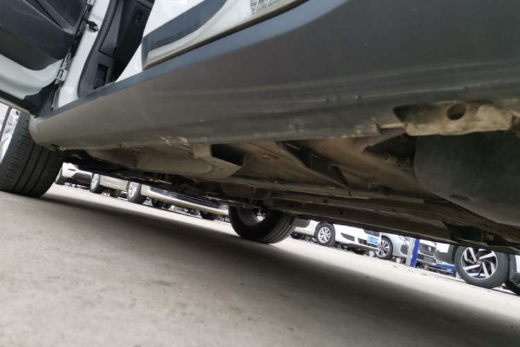 Used Peugeot 2008 2014 1.6L Manual Fashion Edition Left Side Sill