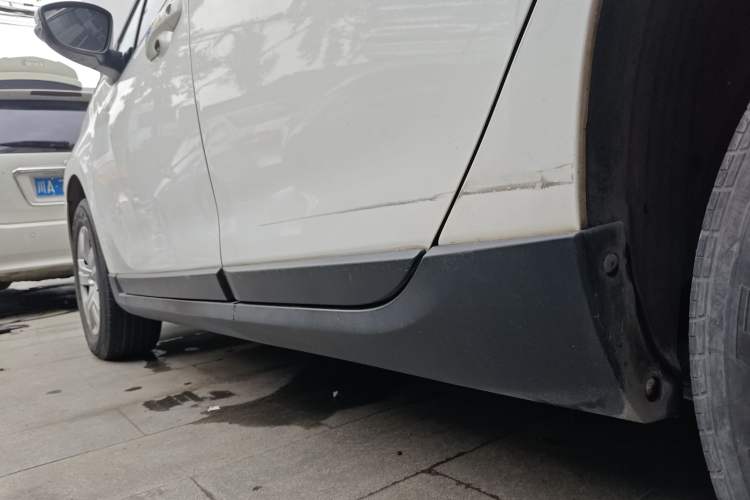 Used Peugeot 2008 2014 1.6L Automatic Trend Edition Left Side Sill