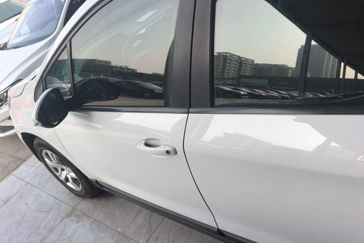Used Peugeot 2008 2014 1.6L Manual Trend Edition Left Side