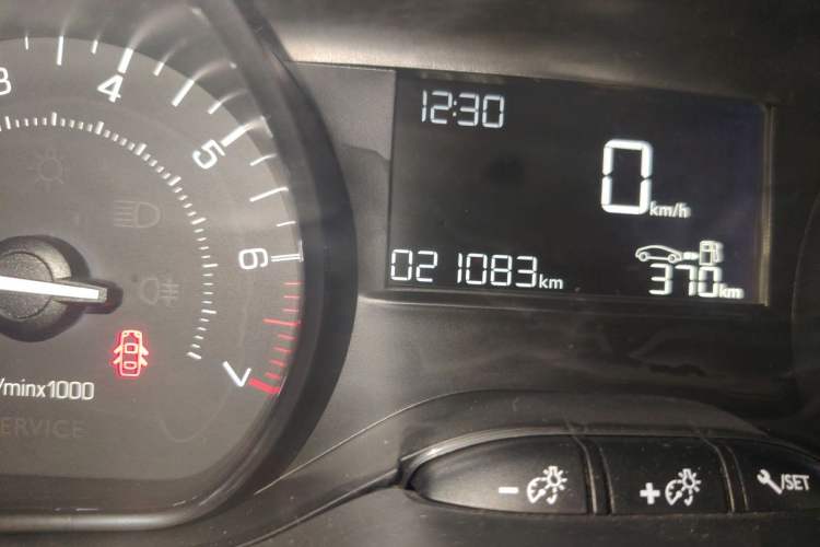 Used Peugeot 2008 2014 1.6L Manual Trend Edition Odometer Close Up