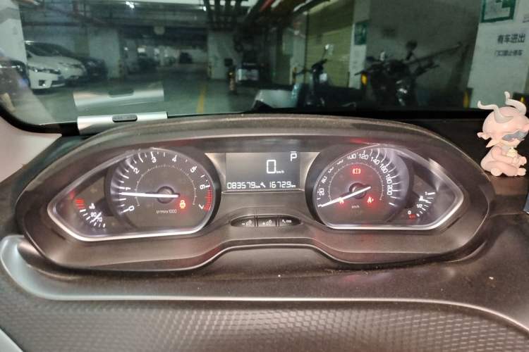 Used Peugeot 2008 2014 1.6L Automatic Fashion Edition Odometer Close Up