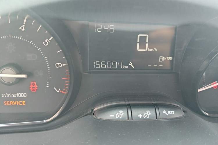 Used Peugeot 2008 2014 1.6L Manual Trend Edition Odometer Close Up