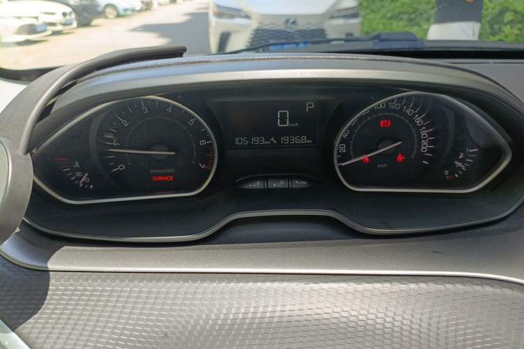 Used Peugeot 2008 2014 1.6L Automatic Fashion Edition Odometer Close Up
