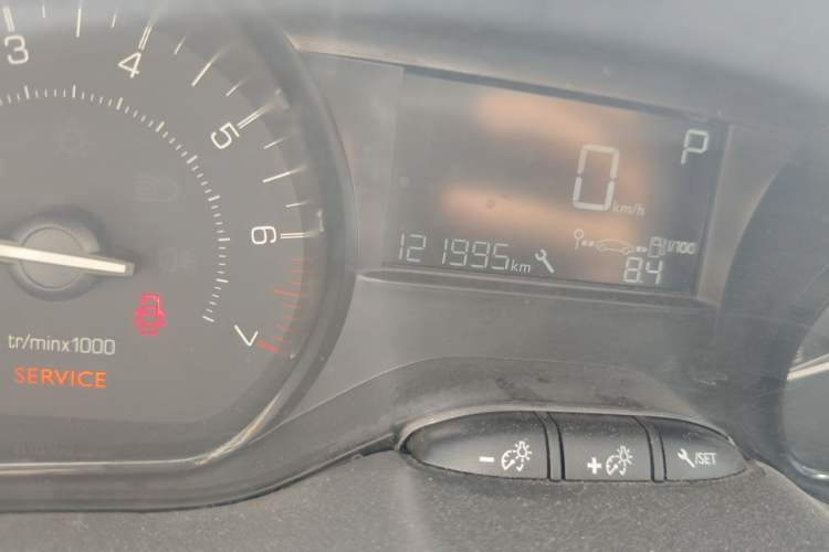 Used Peugeot 2008 2014 1.6L Automatic Trend Edition Odometer Close Up
