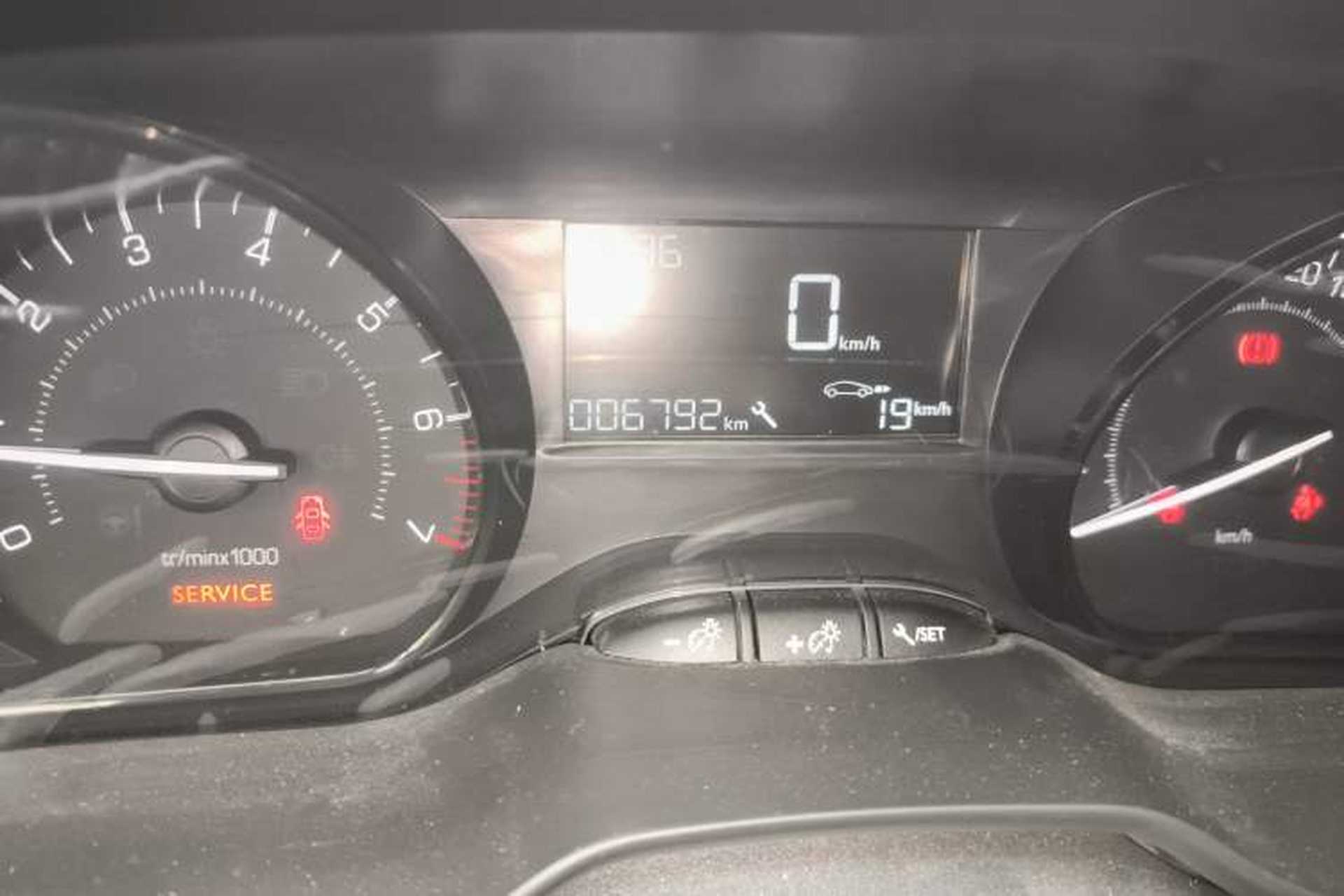 Used Peugeot 2008 2014 1.6L Manual Trend Edition Odometer Close Up