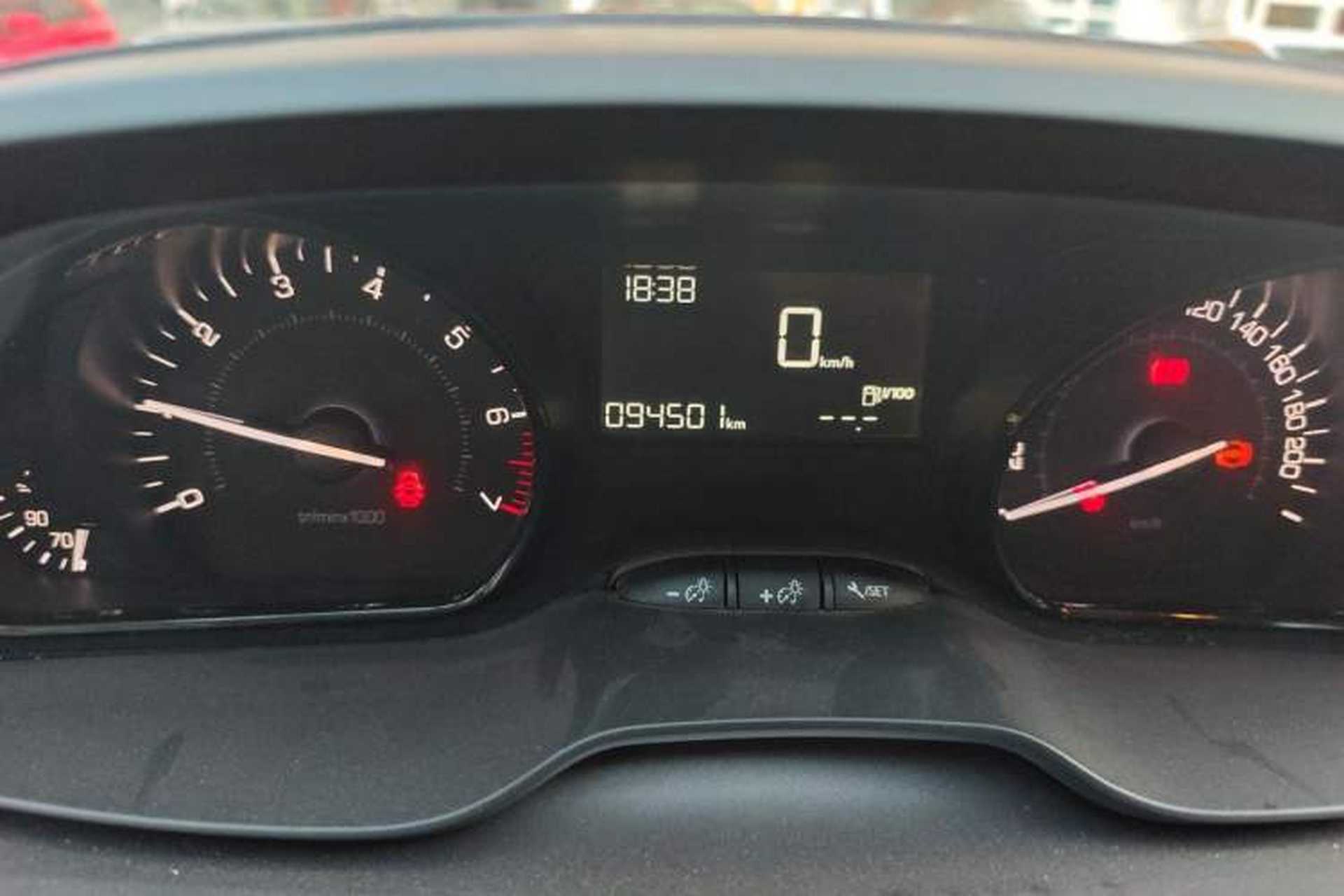 Used Peugeot 2008 2014 1.6L Manual Trend Edition Odometer Close Up