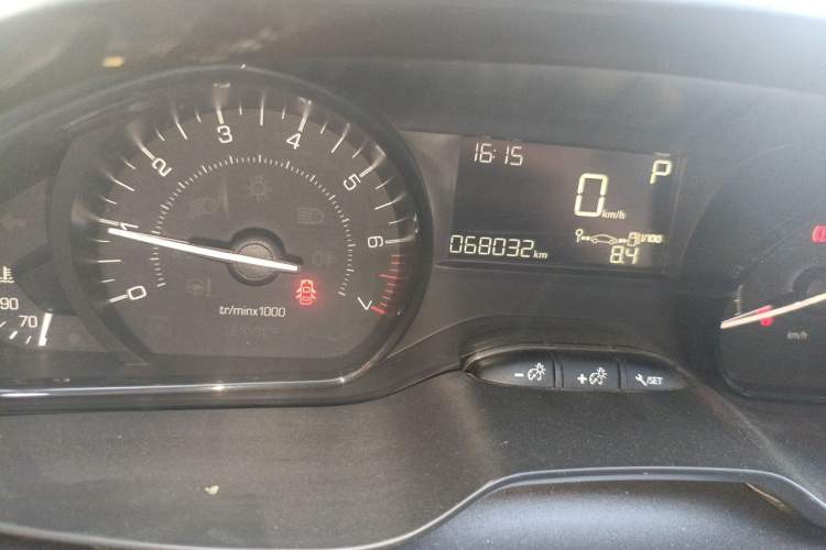 Used Peugeot 2008 2014 1.6L Automatic Trend Edition Odometer Close Up