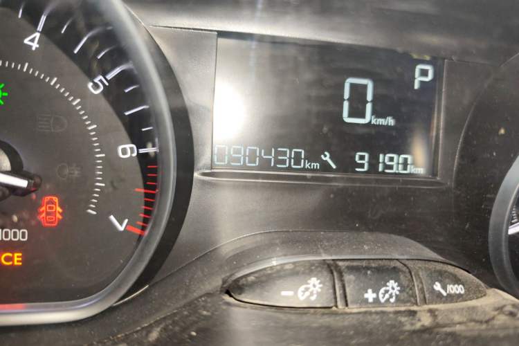 Used Peugeot 2008 2014 1.6L Automatic Fashion Edition Odometer Close Up