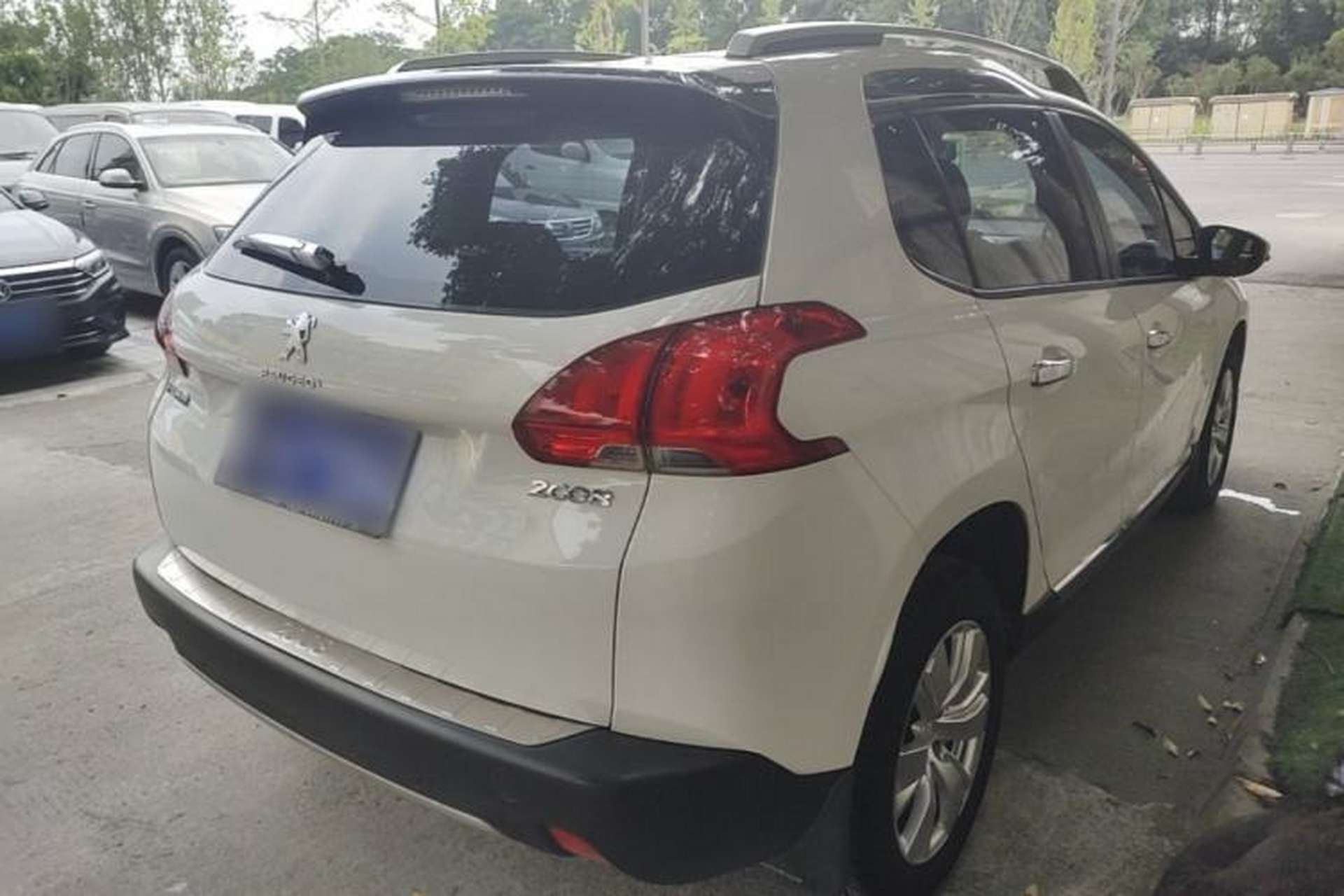 Used Peugeot 2008 2014 1.6L Automatic Fashion Edition Rear Right 45 Deg