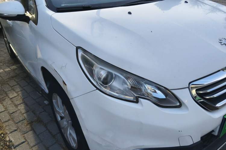 Used Peugeot 2008 2014 1.6L Automatic Fashion Edition Right Front Headlight
