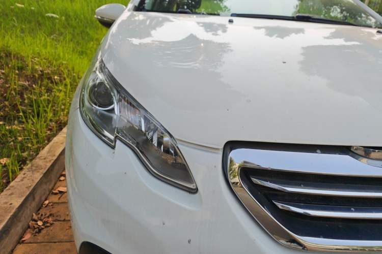 Used Peugeot 2008 2014 1.6L Automatic Excellence Edition Right Front Headlight