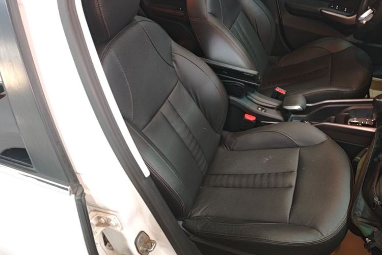 Used Peugeot 2008 2014 1.6L Automatic Navigation Edition Right Front Seat