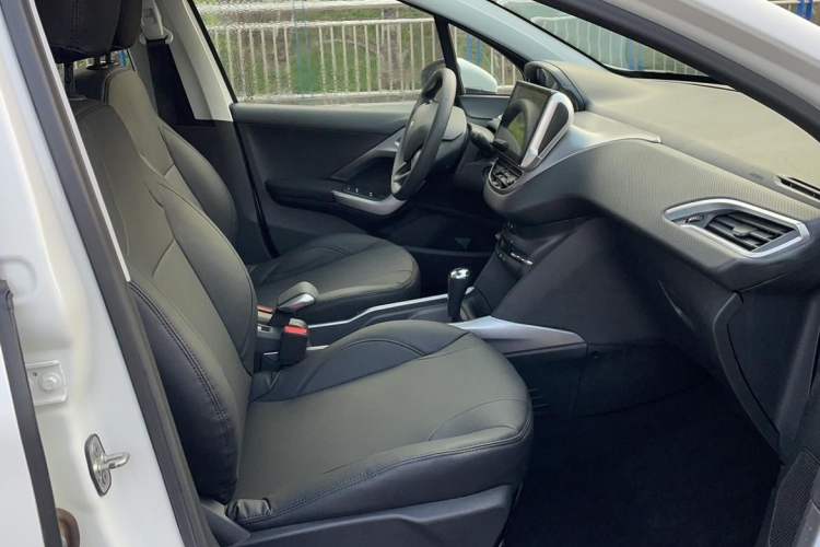 Used Peugeot 2008 2014 1.6L Automatic Fashion Edition Right Front Seat