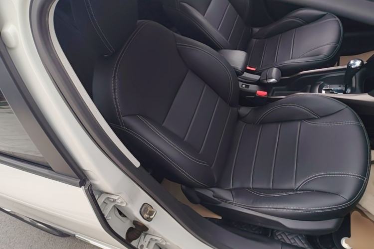 Used Peugeot 2008 2014 1.6L Automatic Fashion Edition Right Front Seat