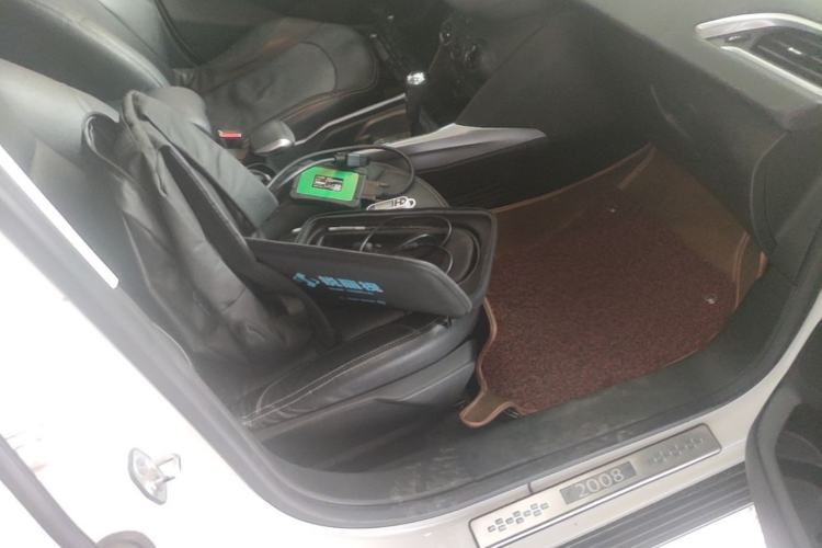 Used Peugeot 2008 2014 1.6L Automatic Trend Edition Right Front Seat