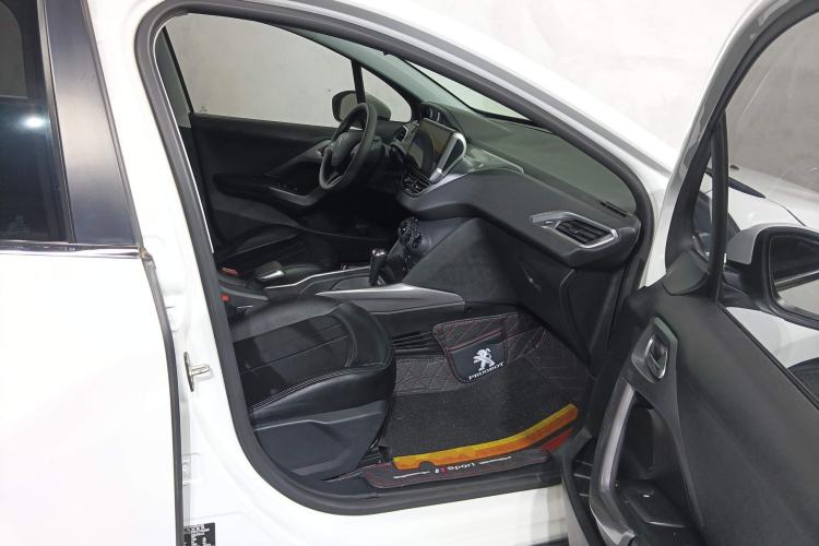 Used Peugeot 2008 2014 1.6L Automatic Trend Edition Right Front Seat