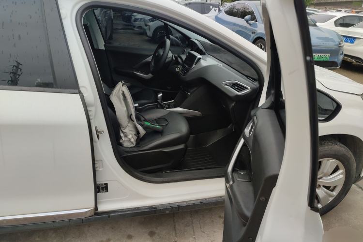 Used Peugeot 2008 2014 1.6L Manual Fashion Edition Right Front Seat