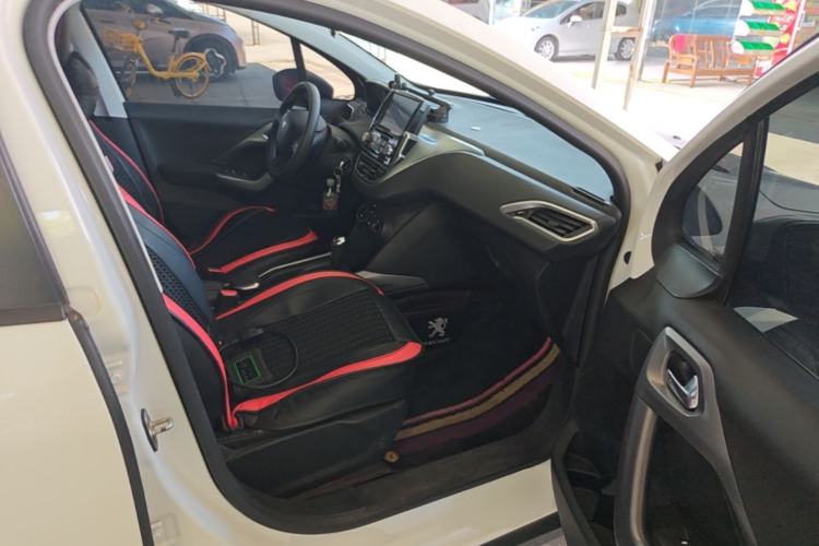 Used Peugeot 2008 2014 1.6L Automatic Trend Edition Right Front Seat