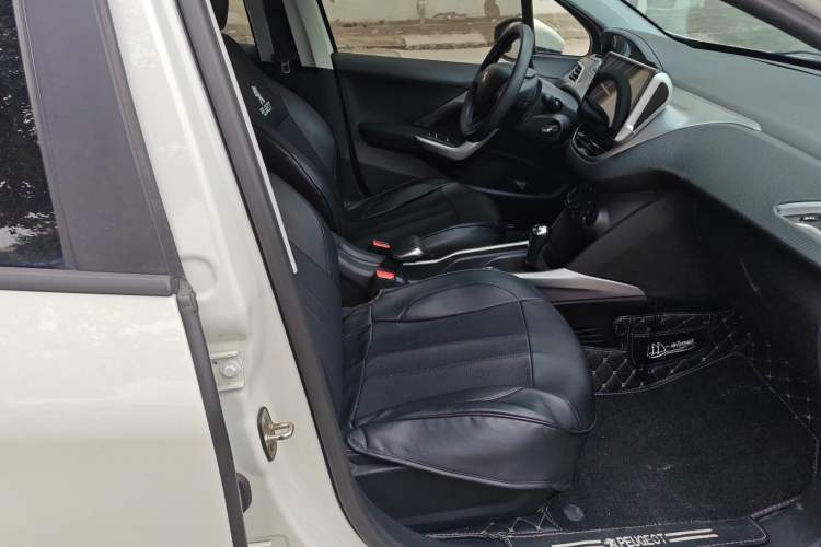 Used Peugeot 2008 2014 1.6L Automatic Trend Edition Right Front Seat