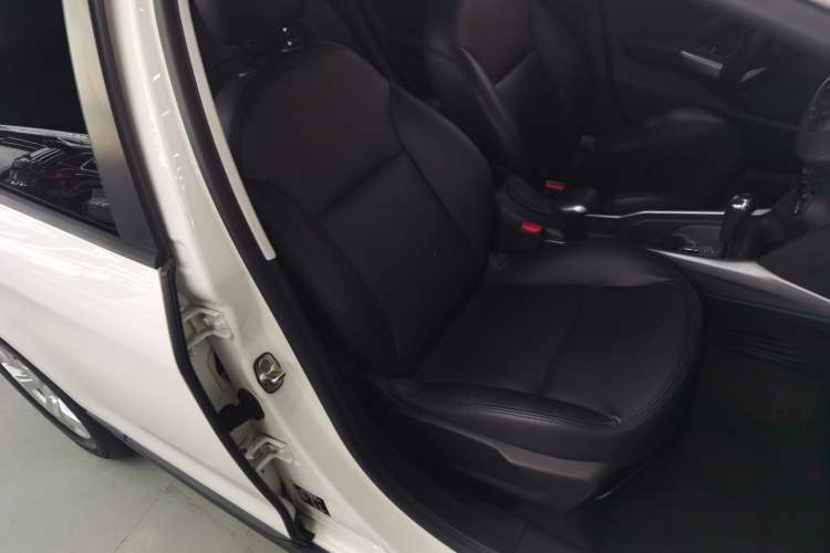 Used Peugeot 2008 2014 1.6L Automatic Trend Edition Right Front Seat