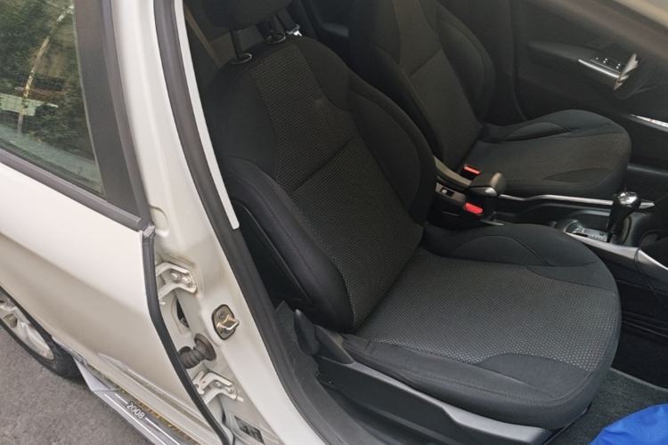 Used Peugeot 2008 2014 1.6L Automatic Fashion Edition Right Front Seat