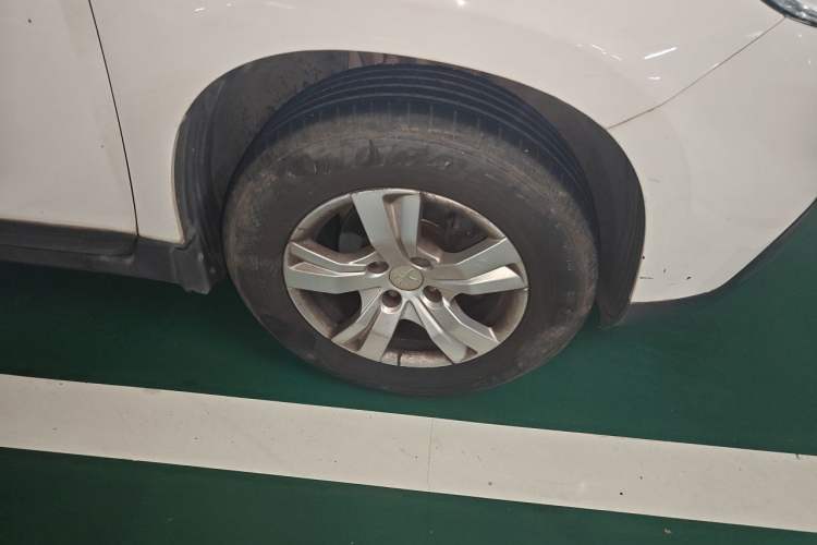 Used Peugeot 2008 2014 1.6L Manual Trend Edition Right Front Wheel Hub