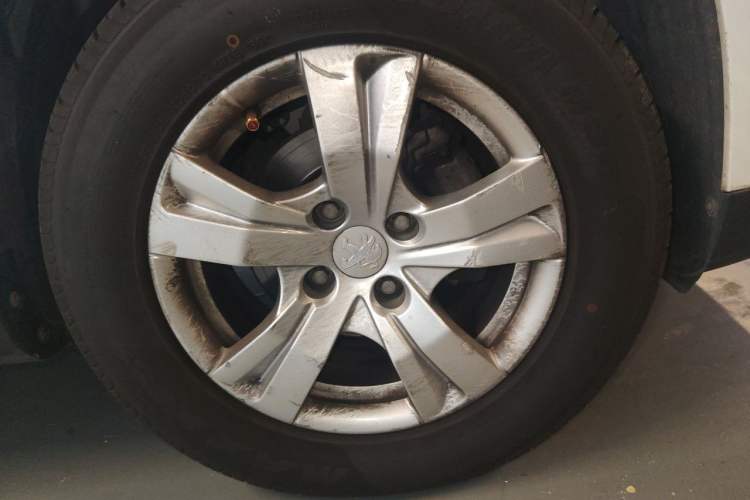 Used Peugeot 2008 2014 1.6L Manual Trend Edition Right Front Wheel Hub