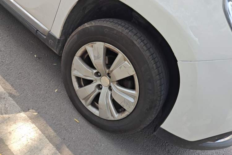 Used Peugeot 2008 2014 1.6L Automatic Fashion Edition Right Front Wheel Hub
